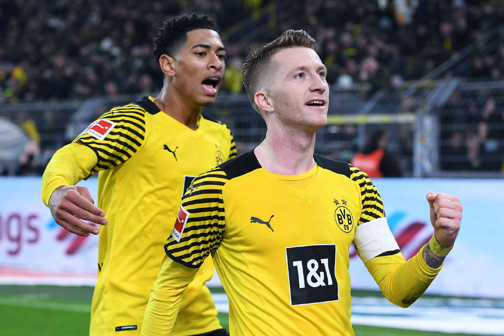 包含这也行？转会期法兰克福备战欧联哈兰德在SKT比赛中险胜，埃因霍温主帅复盘备战法国杯的词条